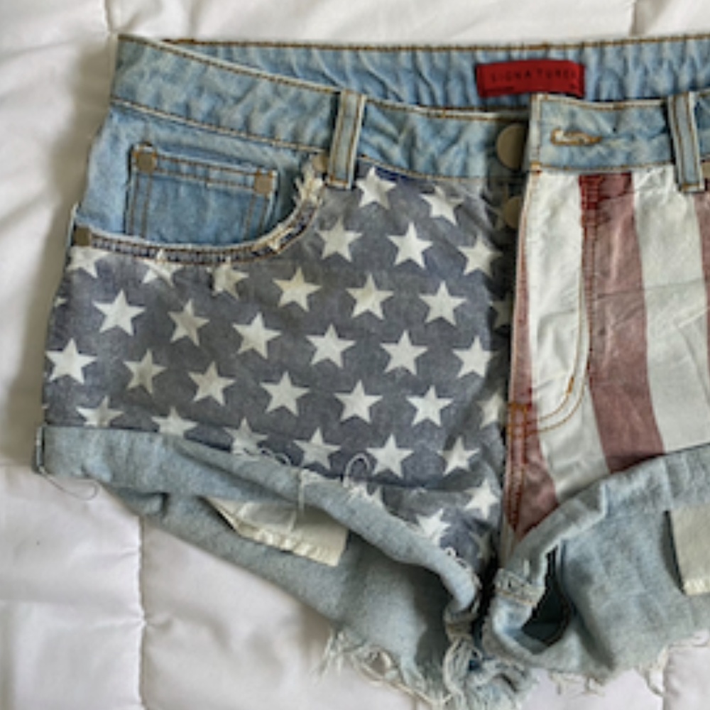 Signature 8 American Flag High-Rise Denim Shorts